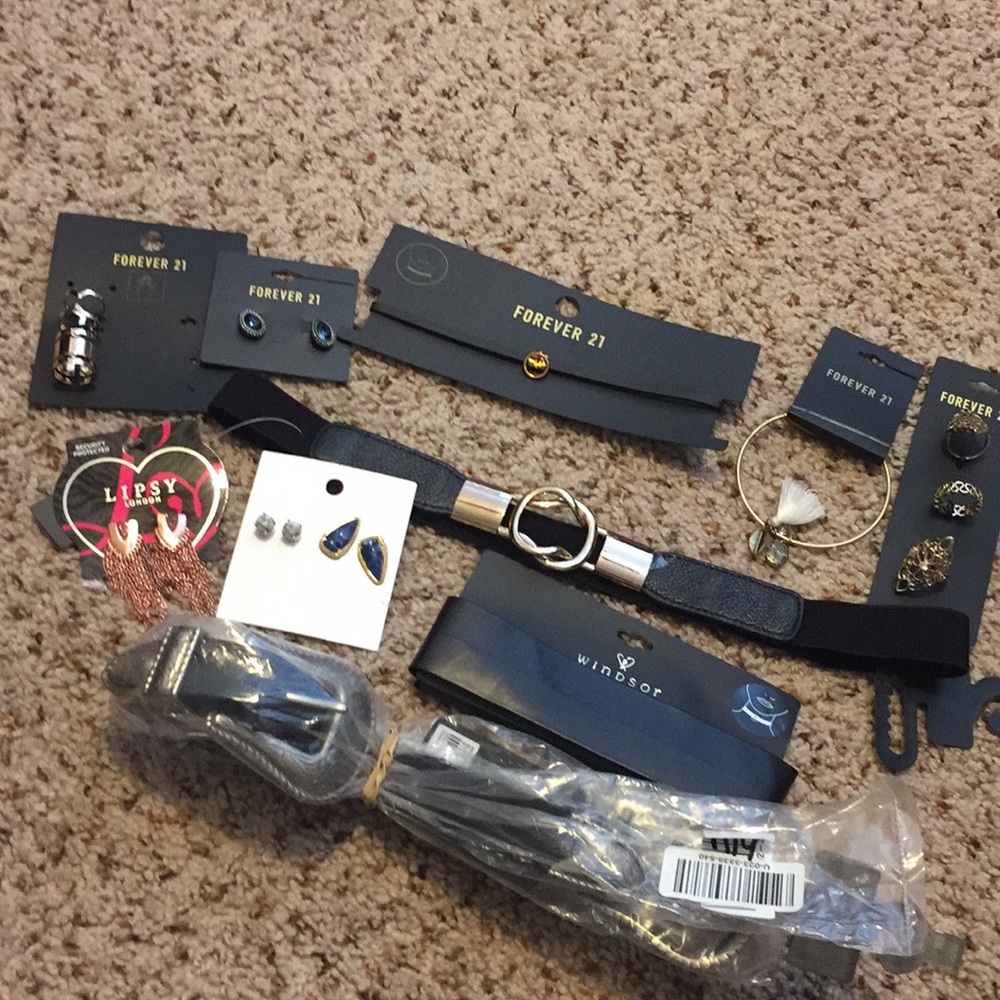 Jewelry belt bundle new